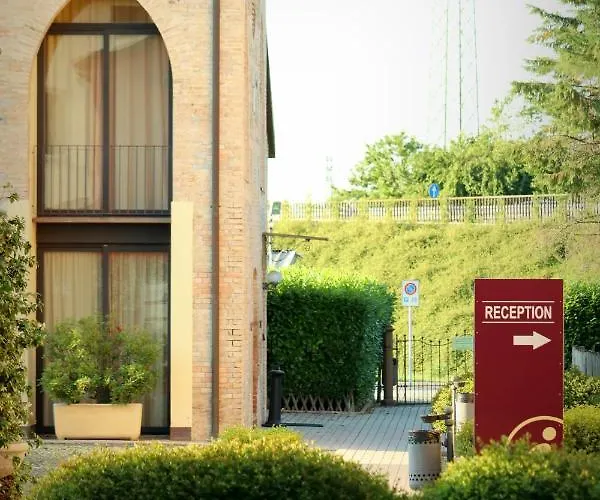 Meli Lupi - Residenze Temporanee *