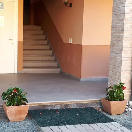 Meli Lupi - Residenze Temporanee شقة