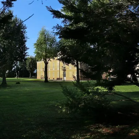 Meli Lupi - Residenze Temporanee بارما