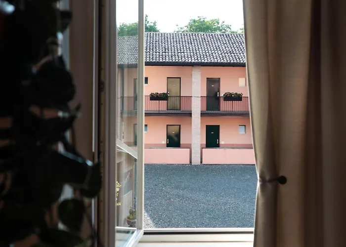 Meli Lupi - Residenze Temporanee *